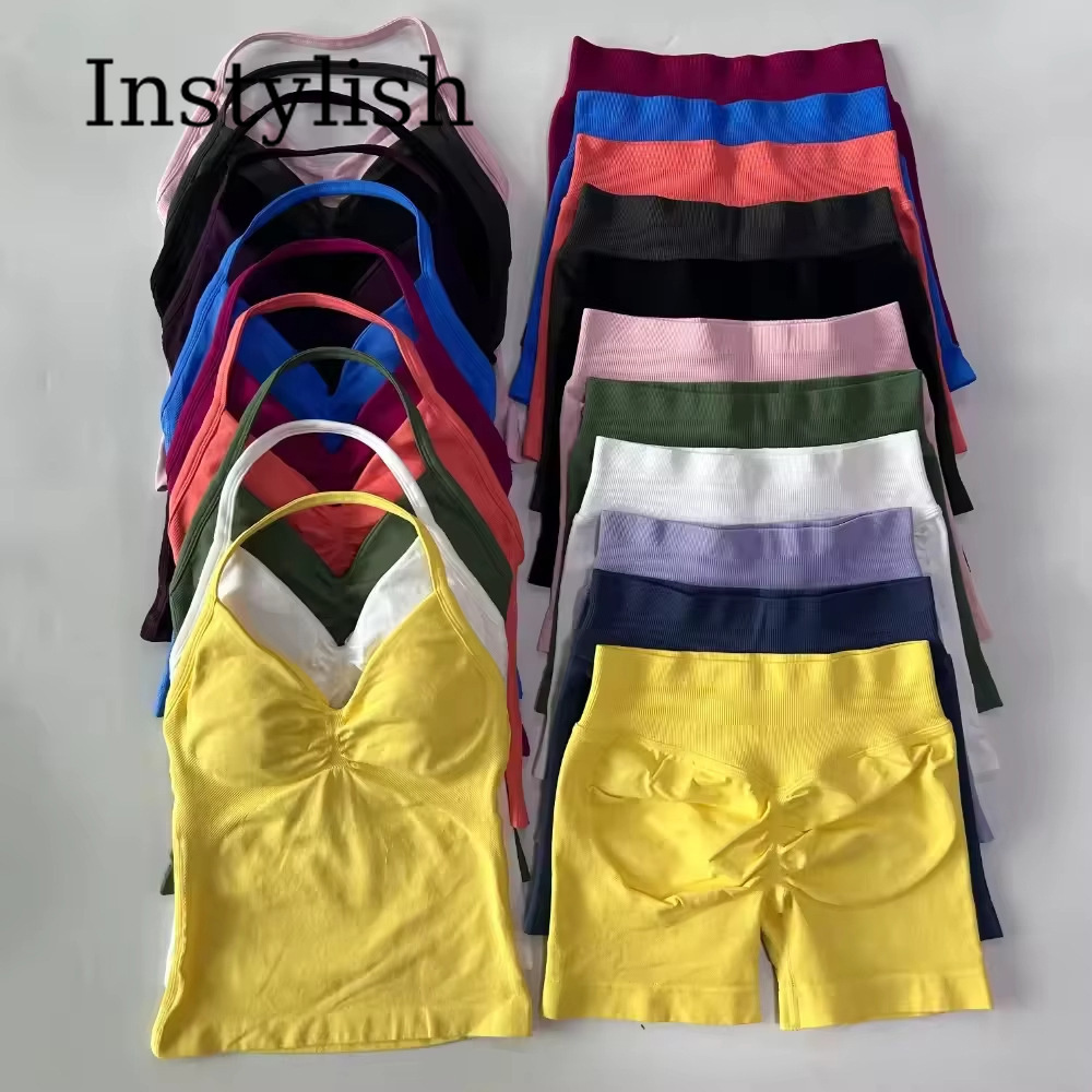 Yoga & Fitness Classes By Niharika Zirakpur Reviews - Nahtloses Yoga-Set für Damen, 2-teilig, Neckholder-Top