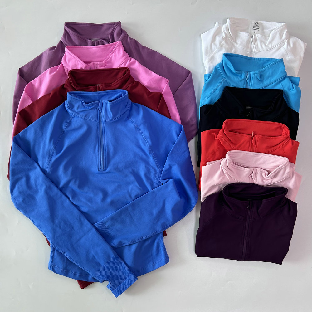 No Logo Yoga-Jacke mit halbem  – Yoga & Fitness Classes By Niharika Zirakpur Reviews Bewertung und Preis